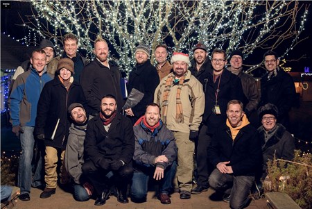 BoiseMensChorus-HolidaySingingatBotanicalGardens.jpg